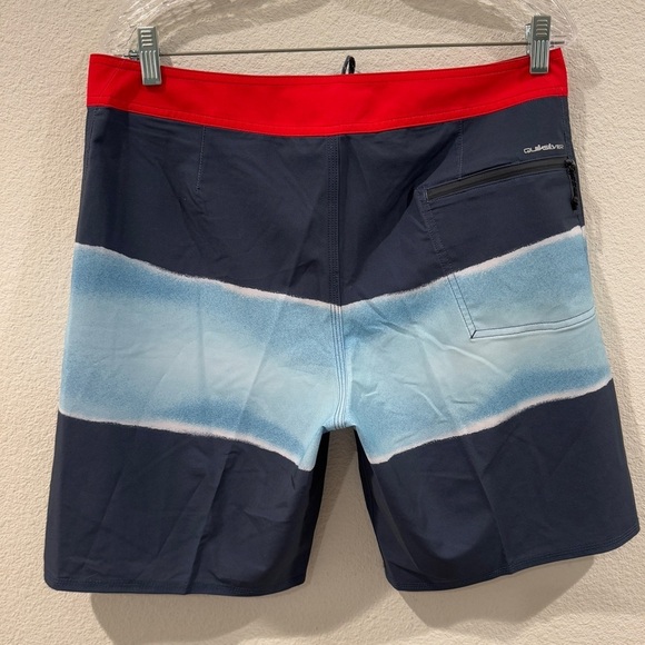 NWT Quiksilver Highline Surf Silk Airbrush Red White Blue Board Shorts Men's 31 - Picture 7 of 15